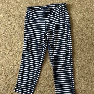 Athleta Navy and White Striped Capris size small